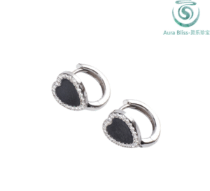 Silver inlaid natural black jadeite A-grade jade heart stud earrings, stylish high-end women's jade jewelry
